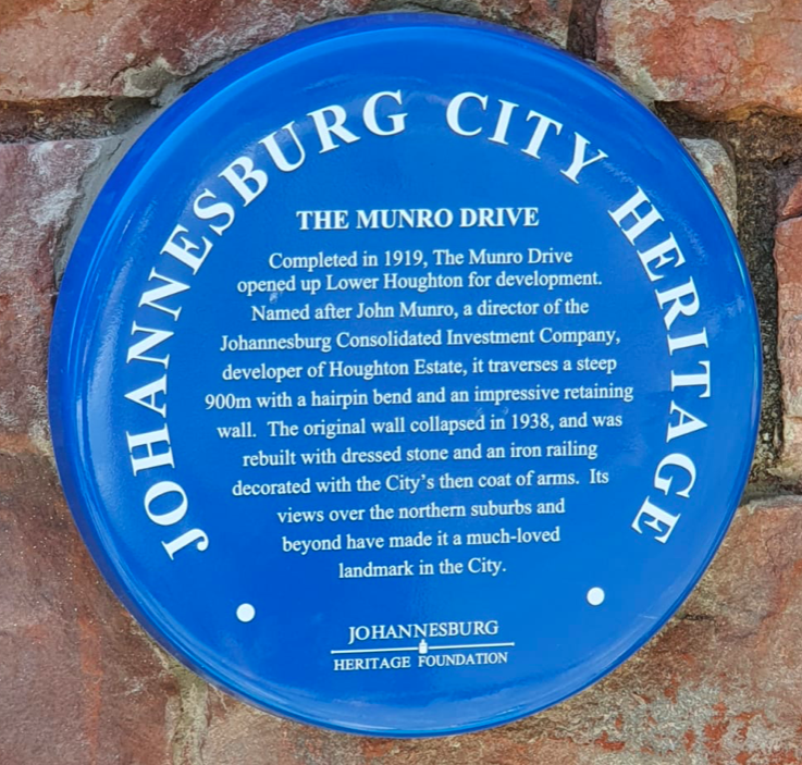 The Munro Drive Blue Plaque - Sourced by Kathy Munro