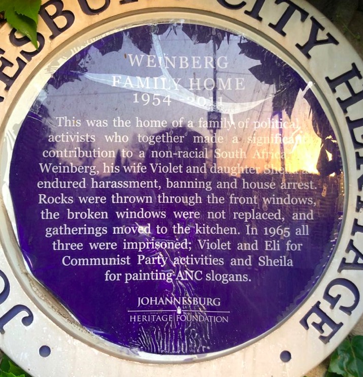 Weinberg Family Home Blue Plaque - Kathy Munro