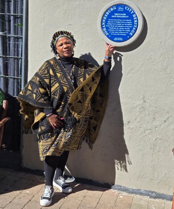 Nikiwe Sondlosim - Jazz Restaurant Blue Plaque via Eric Itzkin