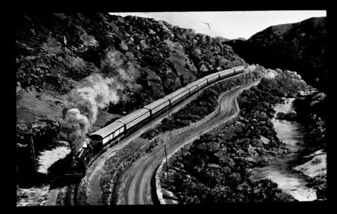 Union Limited Blue Train in Tulbaghkloof - DRISA Collection
