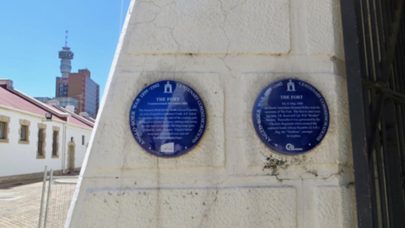 The Fort Blue Plaques - Sourced by Kathy Munro