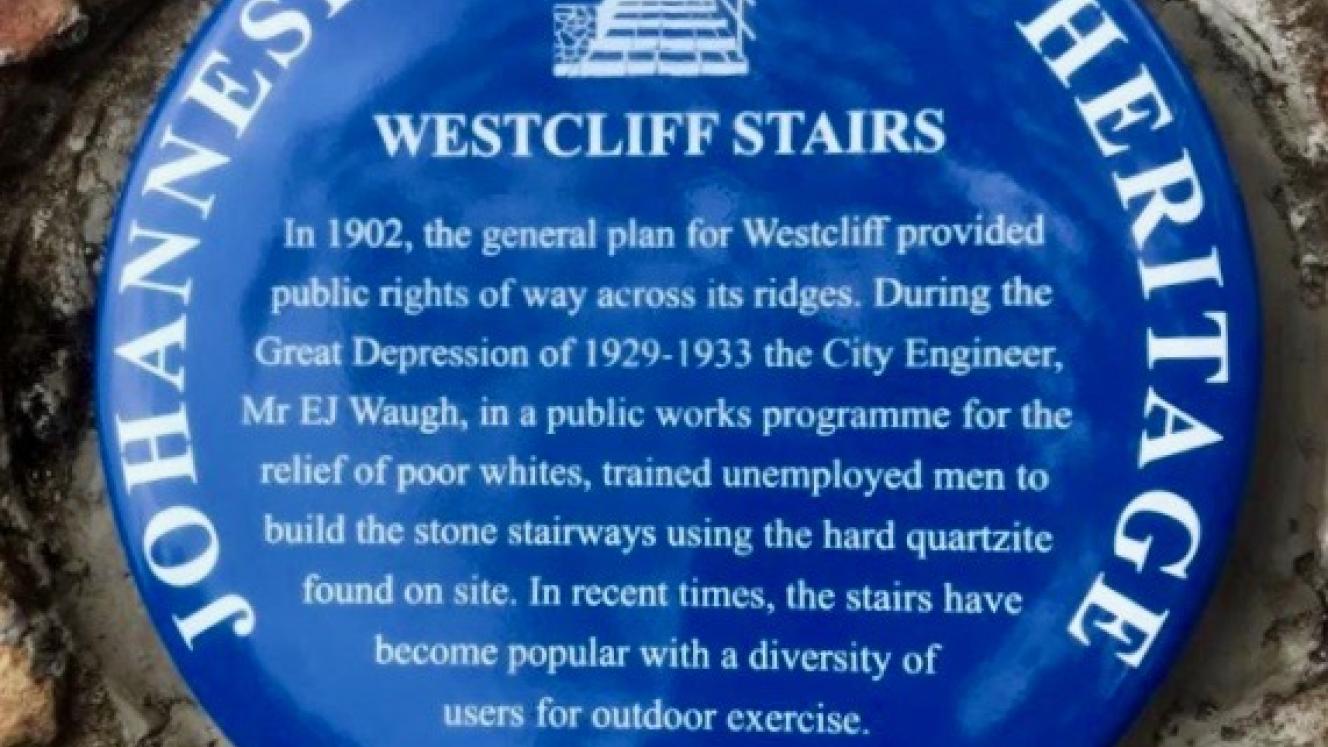 Westcliff Stairs Blue Plaque - Kathy Munro - 2021