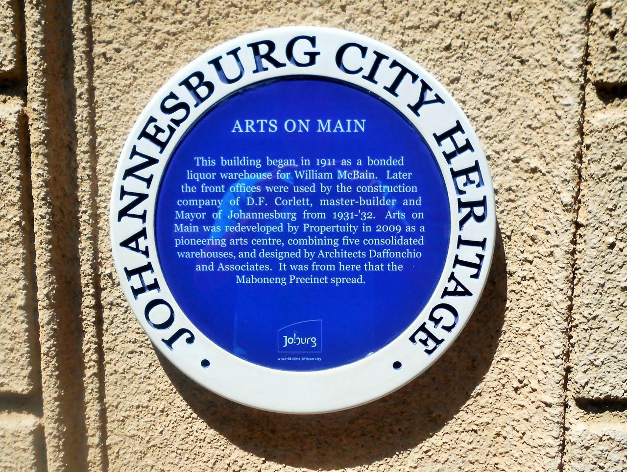 Arts on Main Blue Plaque - Heritage Portal - 2014