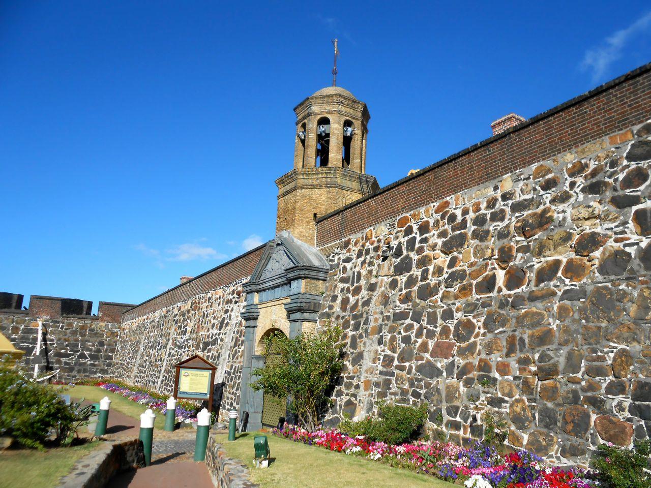 Entrance to the Castle - Heritage Portal - 2014