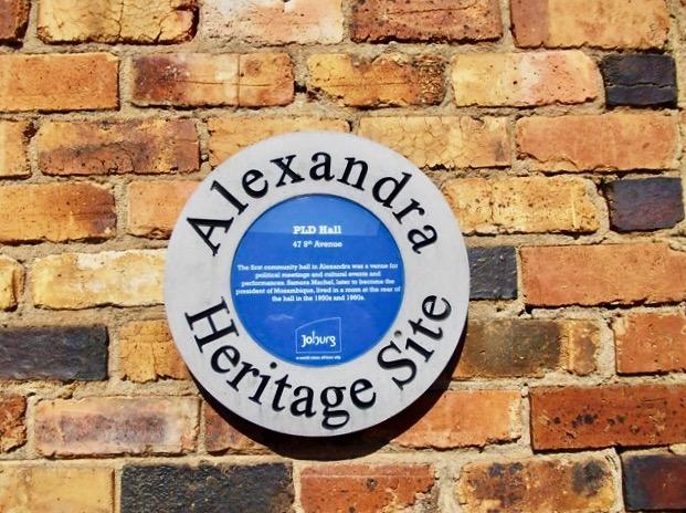 PLD Hall Alexandra - Heritage Portal Plaque - 2012