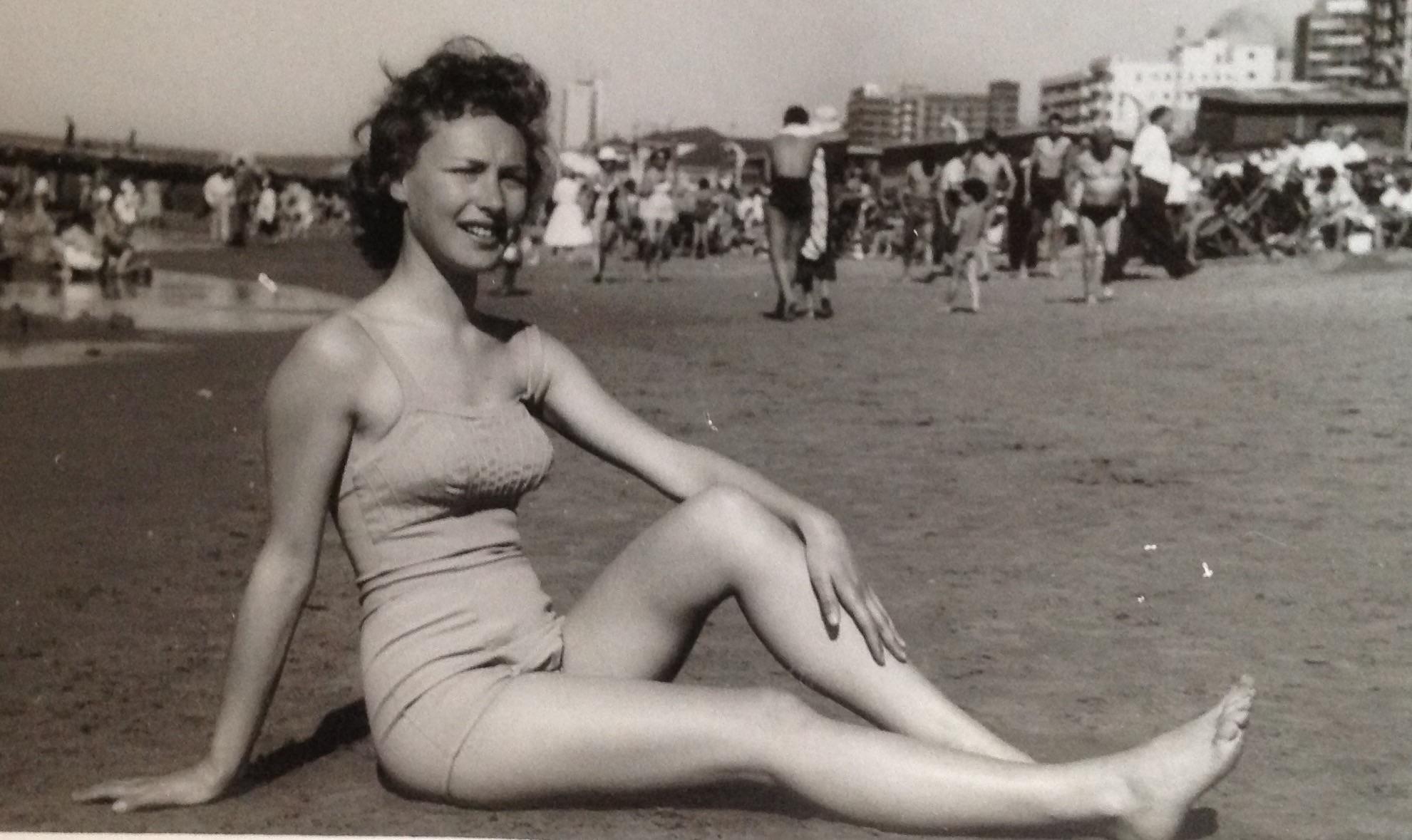 beach amateur nude pics Porn Photos Hd