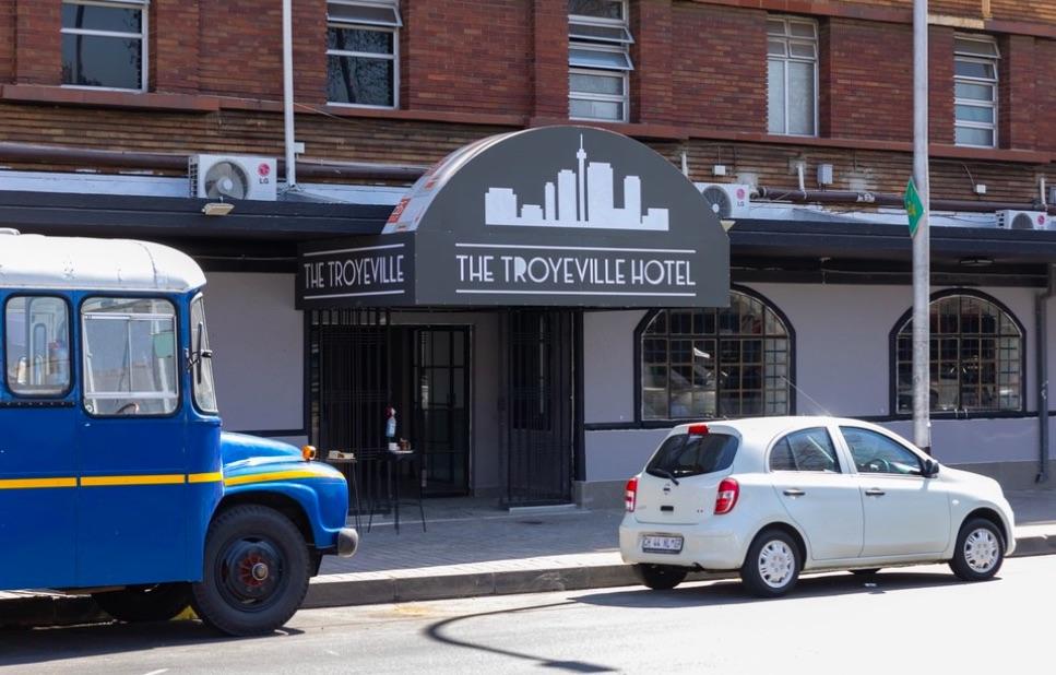 The Troyeville Hotel Entrance - The Troyeville