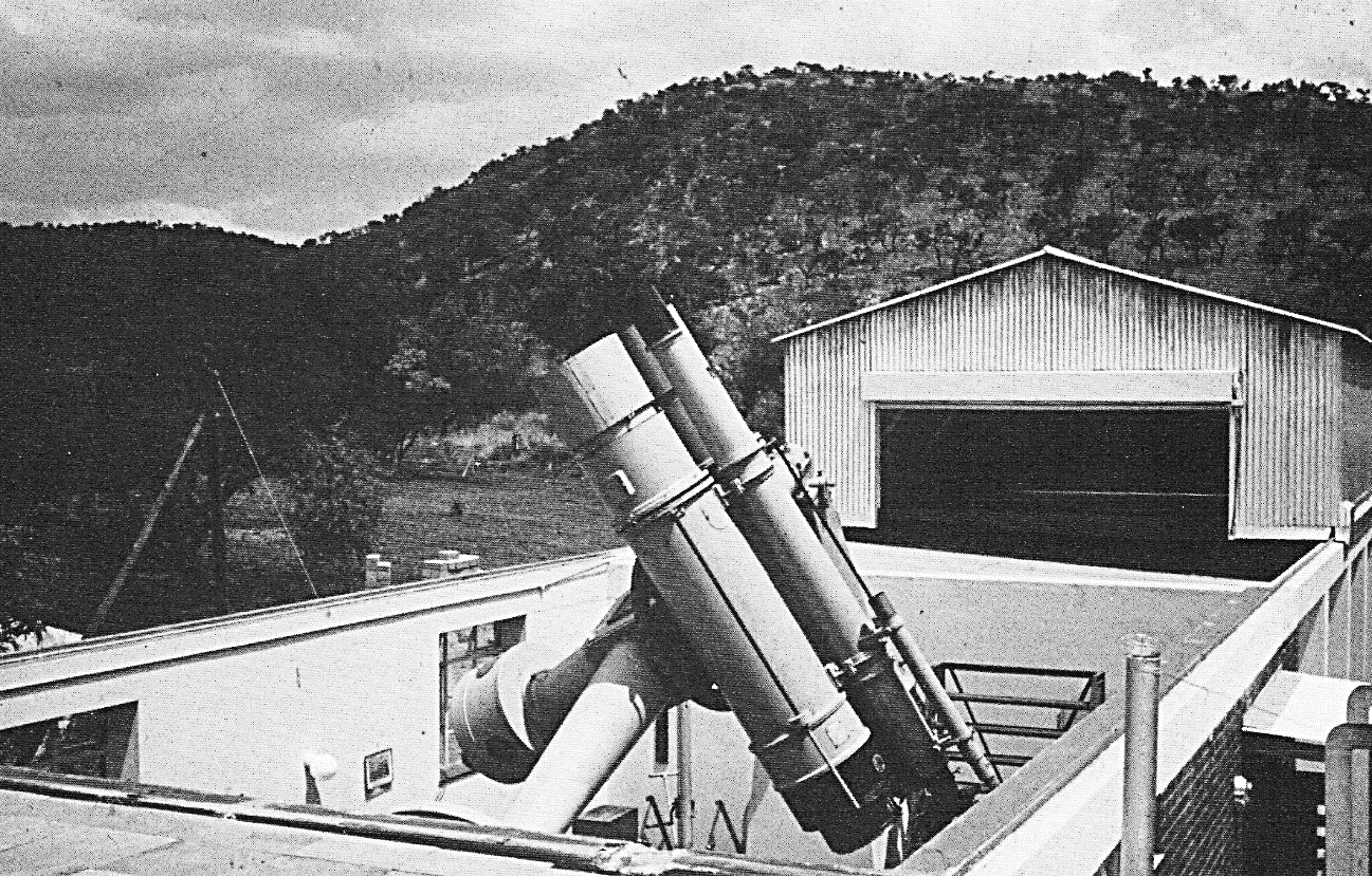 Twin telescopes of the Rockerfeller astrograph at the Leiden Observatory Broederstroom - Patrick Moore The Astronomy of Southern Africa