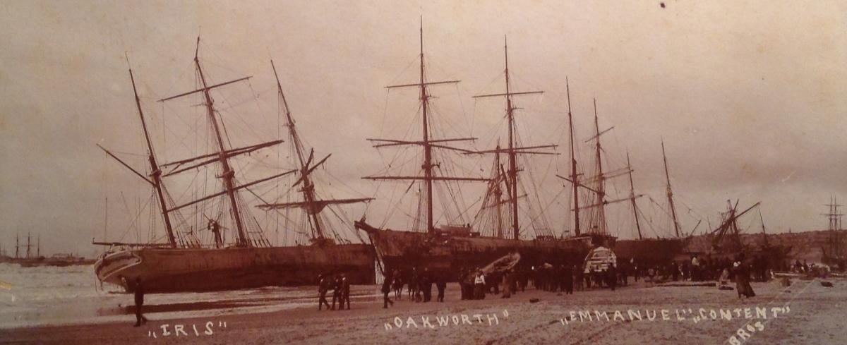 4 Shipwrecks by the Horwich Bros following the Great Gale via Carol Hardijzer