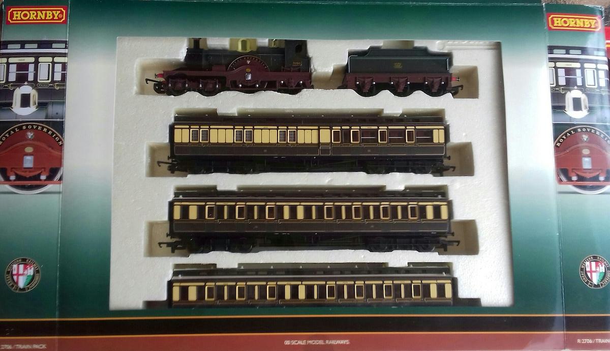 Flying Dutchman with a Dean Single and 3 coaches - Peter Ball