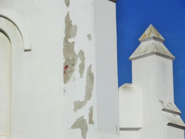 Robben Island Garrison Church - Plaster peeling via Ron Viney