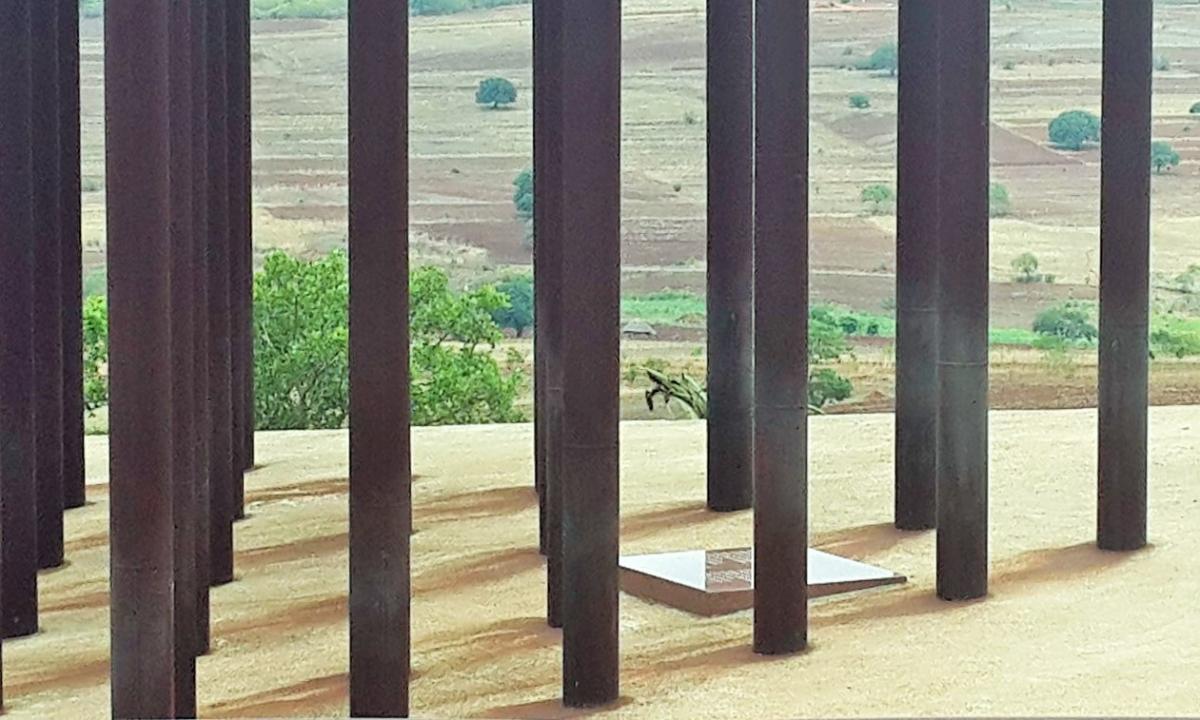 Samora Machel Monument - Heritage Portal - December 2015