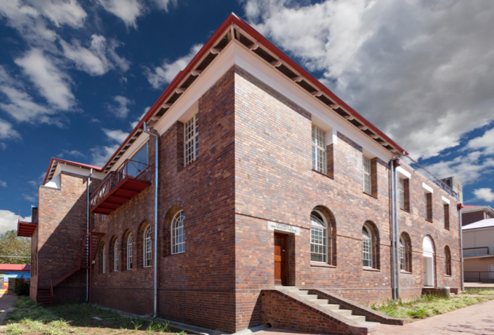 Shandukani Hillbrow Health Precinct - Henry Paine and Partners - 2014