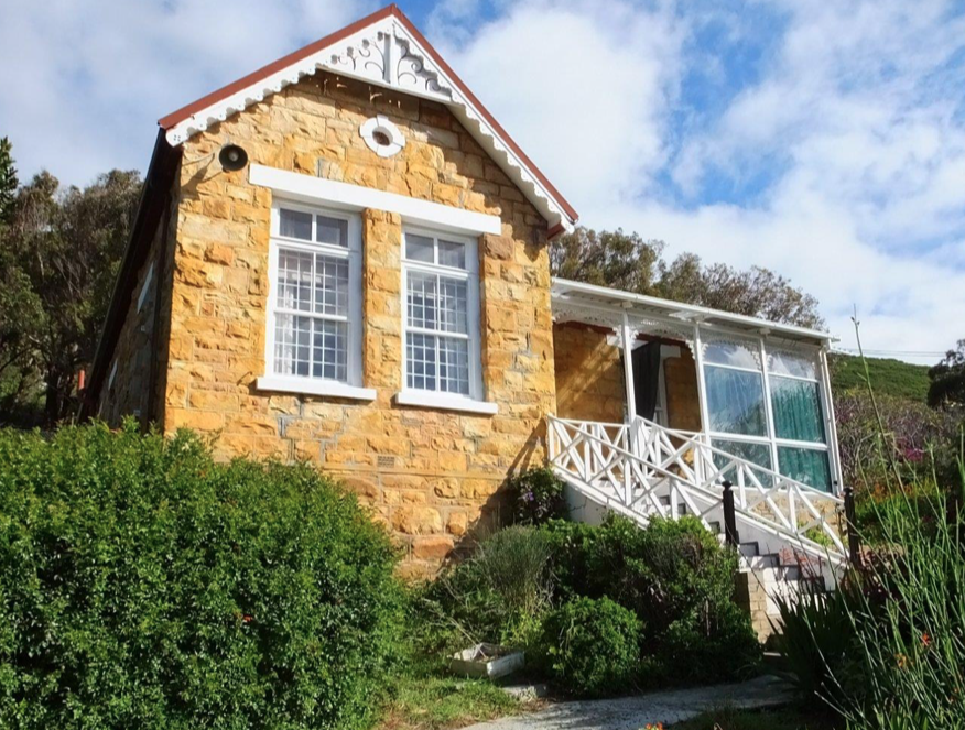 124 Glen Road Glencairn - Harcourts - 2018