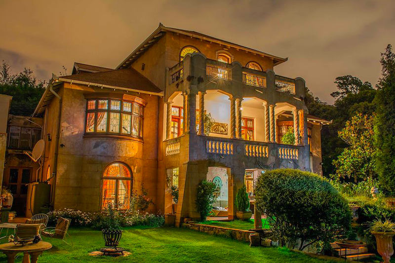 1930s Villa Observatory via Isabella Pingle