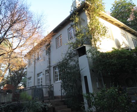 Bez Valley Home 1934 - Joey Kok
