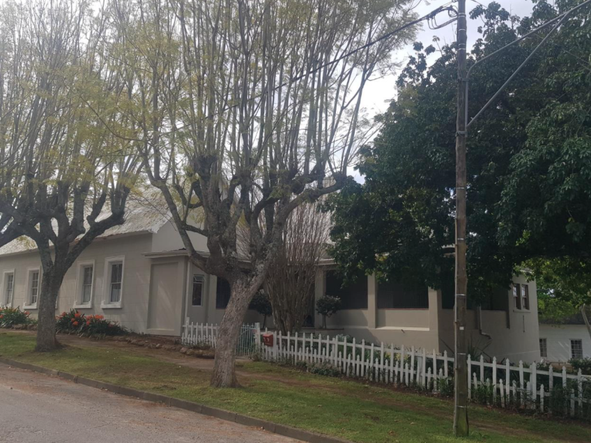 Clivia House - Lawrence Street Grahamstown - Remax - 2018