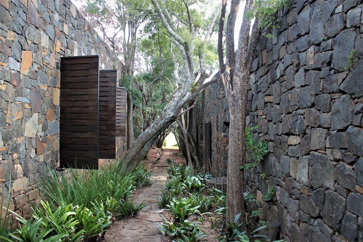 Coromandel House - Edna Peres
