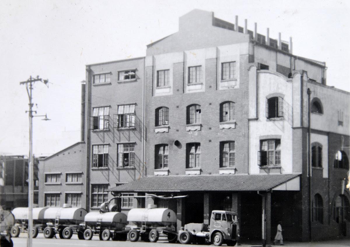 E55 Main Municipal Brewery (Main Brewery) Ordnance Road - via Phansi Museum