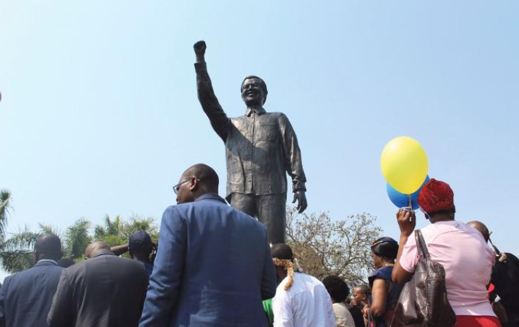 Mandela Statue Mpumalanga legislature at Riverside in Mbombela - via Mpumalanga Heritage