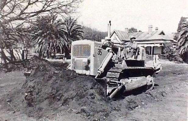 Old Parktown home being demolished 1968 - Civil Engineering Equipment Digest