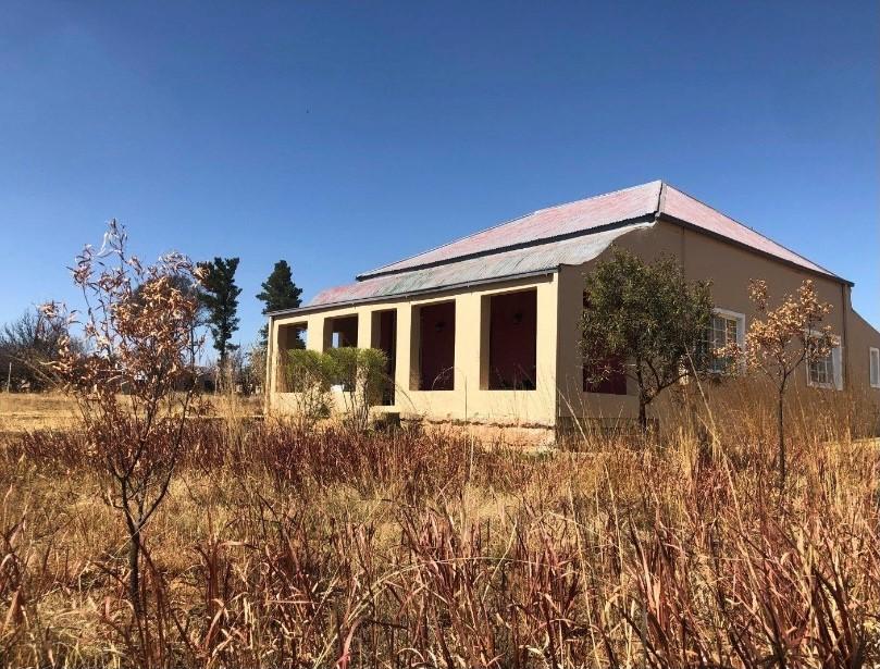 Side view of Front view of Die Joodse Huis Rosendal - Front view of Die Joodse Huis Rosendal - Erich Schwim