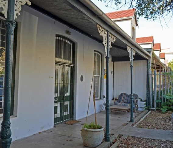 Student accomodation - Provincial Heritage Site Stellenbosch - CCH Properties - 2017