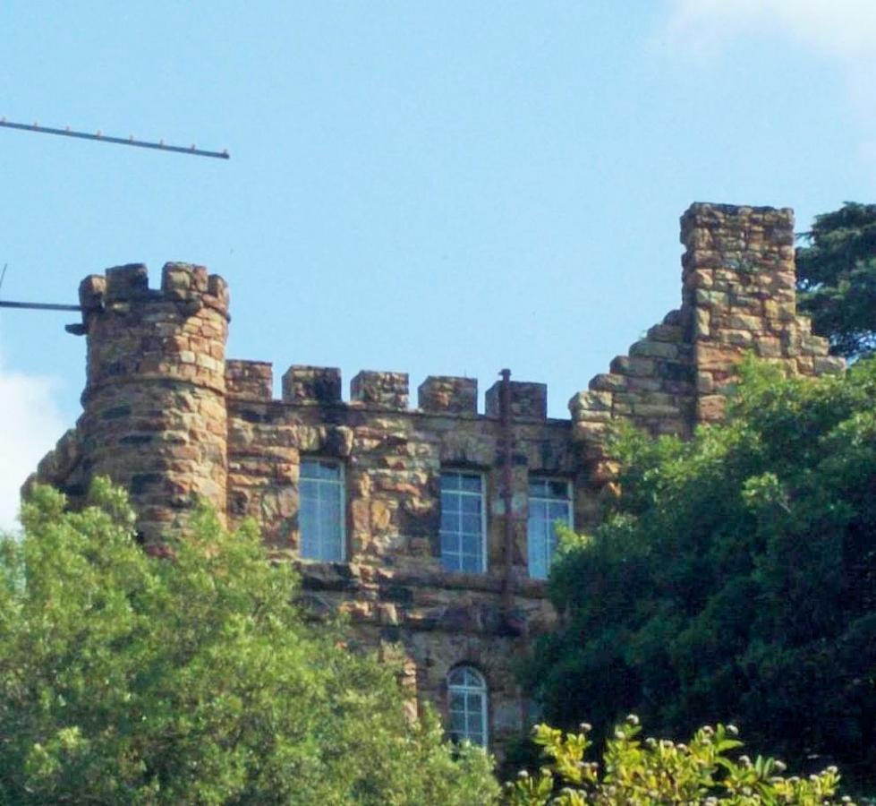 Kensington Castle - Heritage Portal - 2012