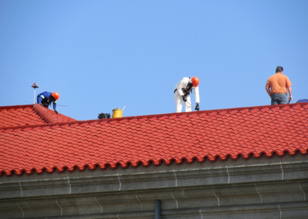Tshwane City Hall - Illegal painting of roof