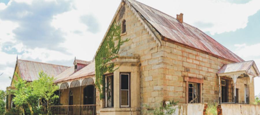 Struan House via Sandstone Houses of the Eastern Free State